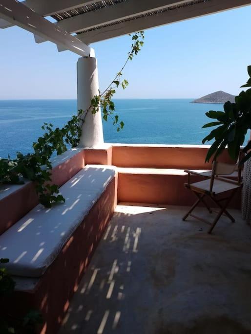 Casa Dei Melograni At Vourlidia Leros Villa Vromolithos Exterior photo